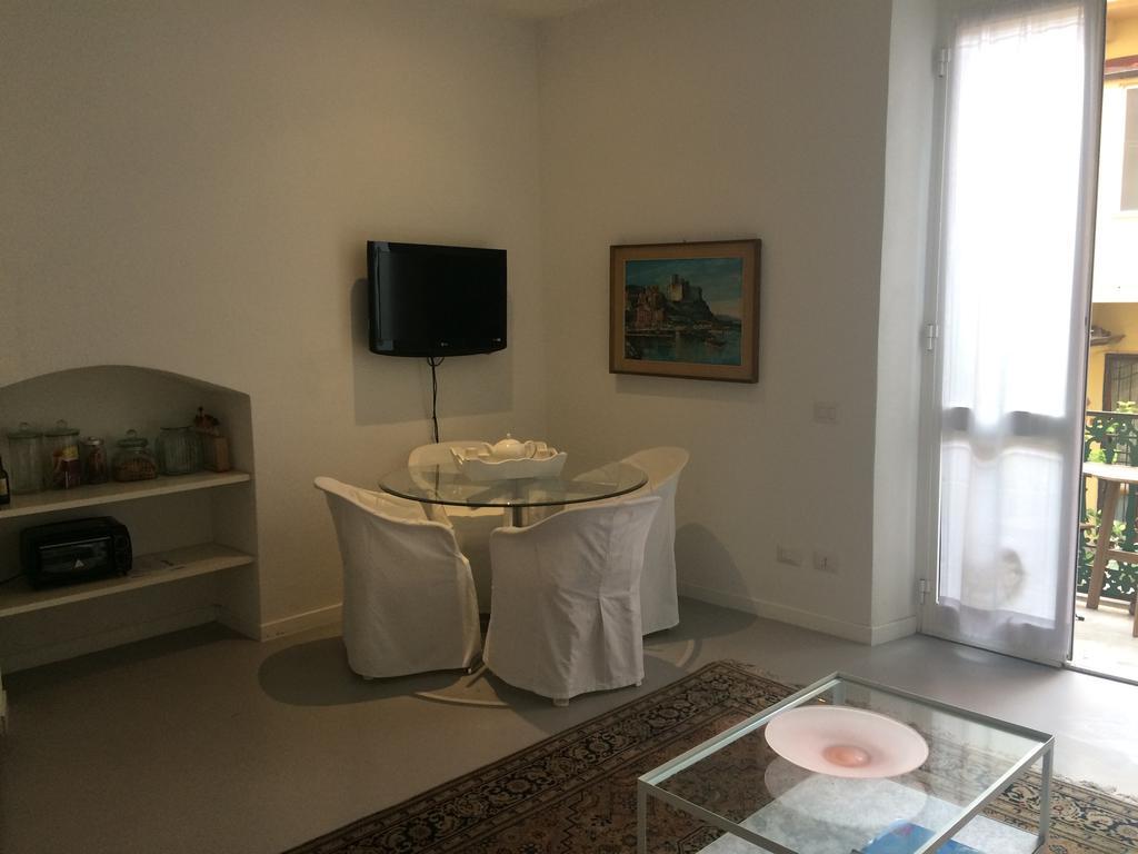 La Maison De Marie La Spezia Bagian luar foto