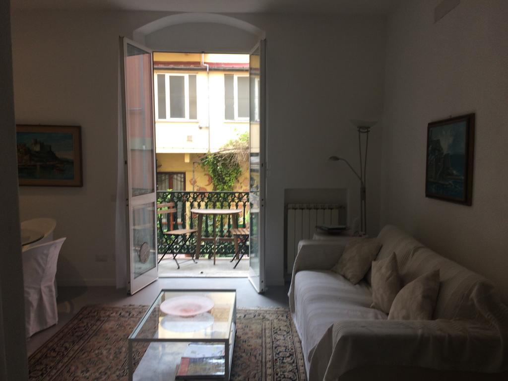 La Maison De Marie La Spezia Bagian luar foto